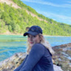 Meet your Posher, Christine